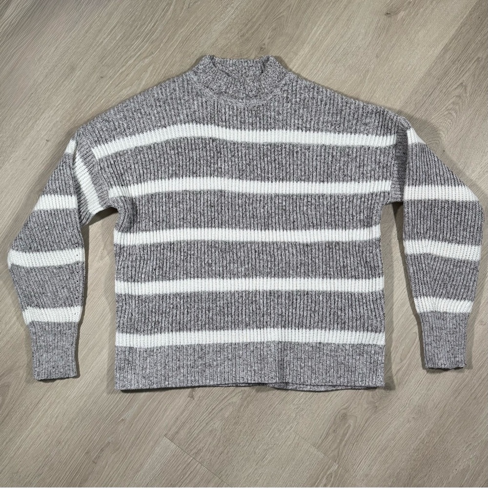 Abercrombie & Fitch Women’s Boyfriend Chenille Sweater
